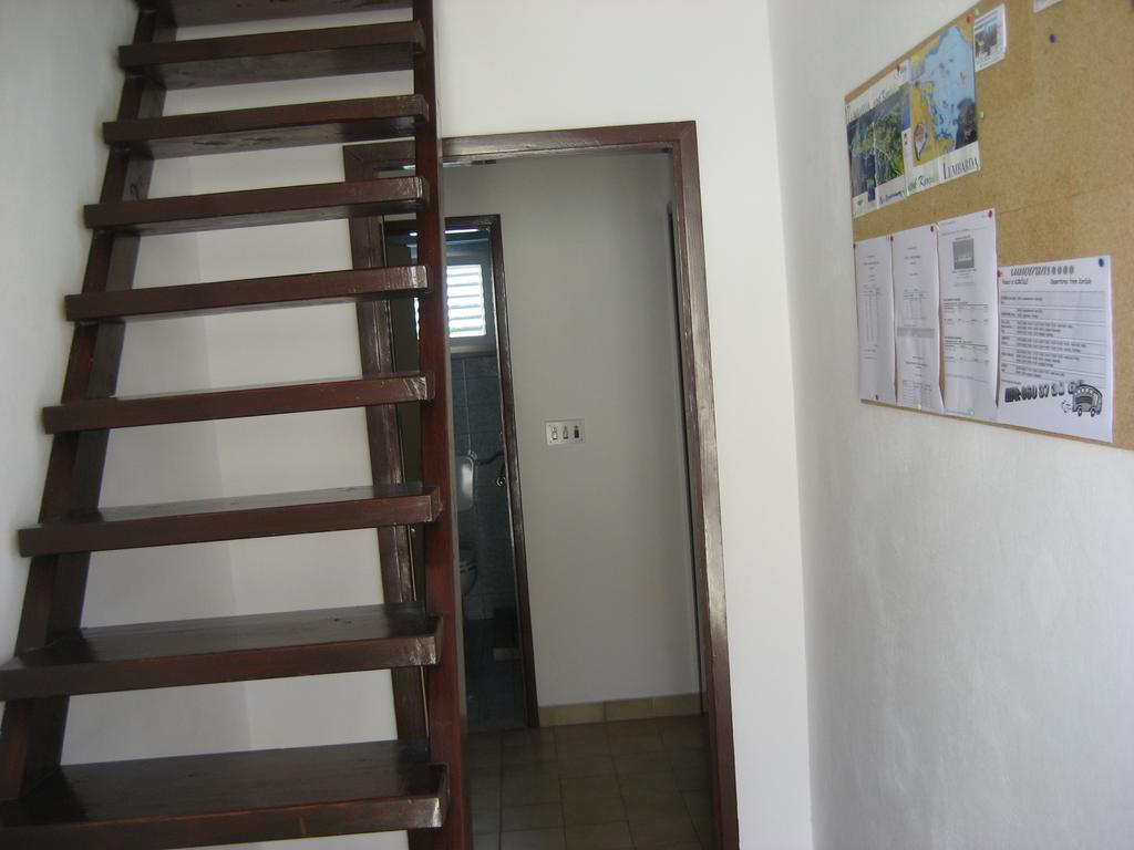 Apartments Katica Lumbarda Habitación foto